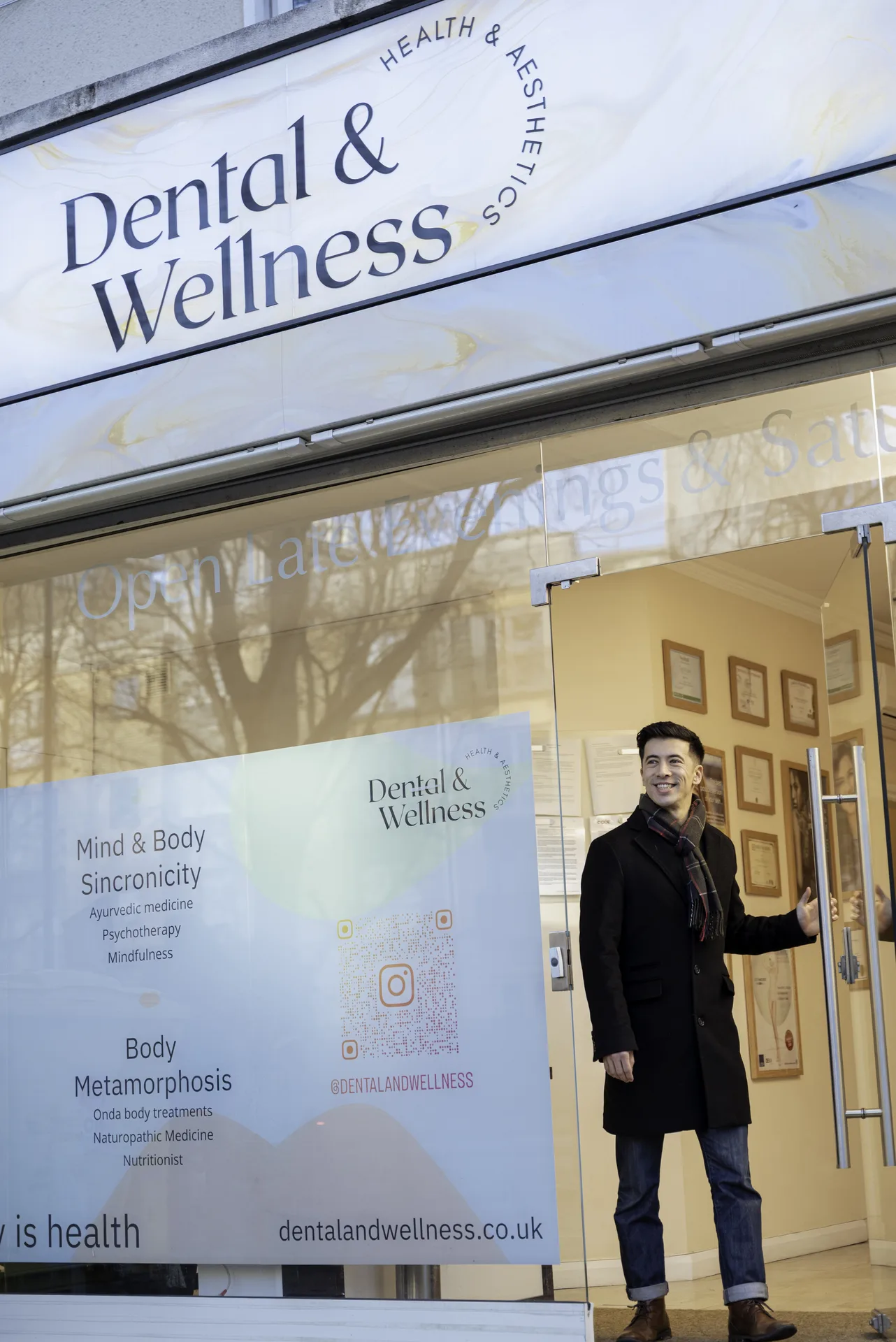 Dentist for Hackney: shopfront of Dental & Wellness London at 222 Essex Road