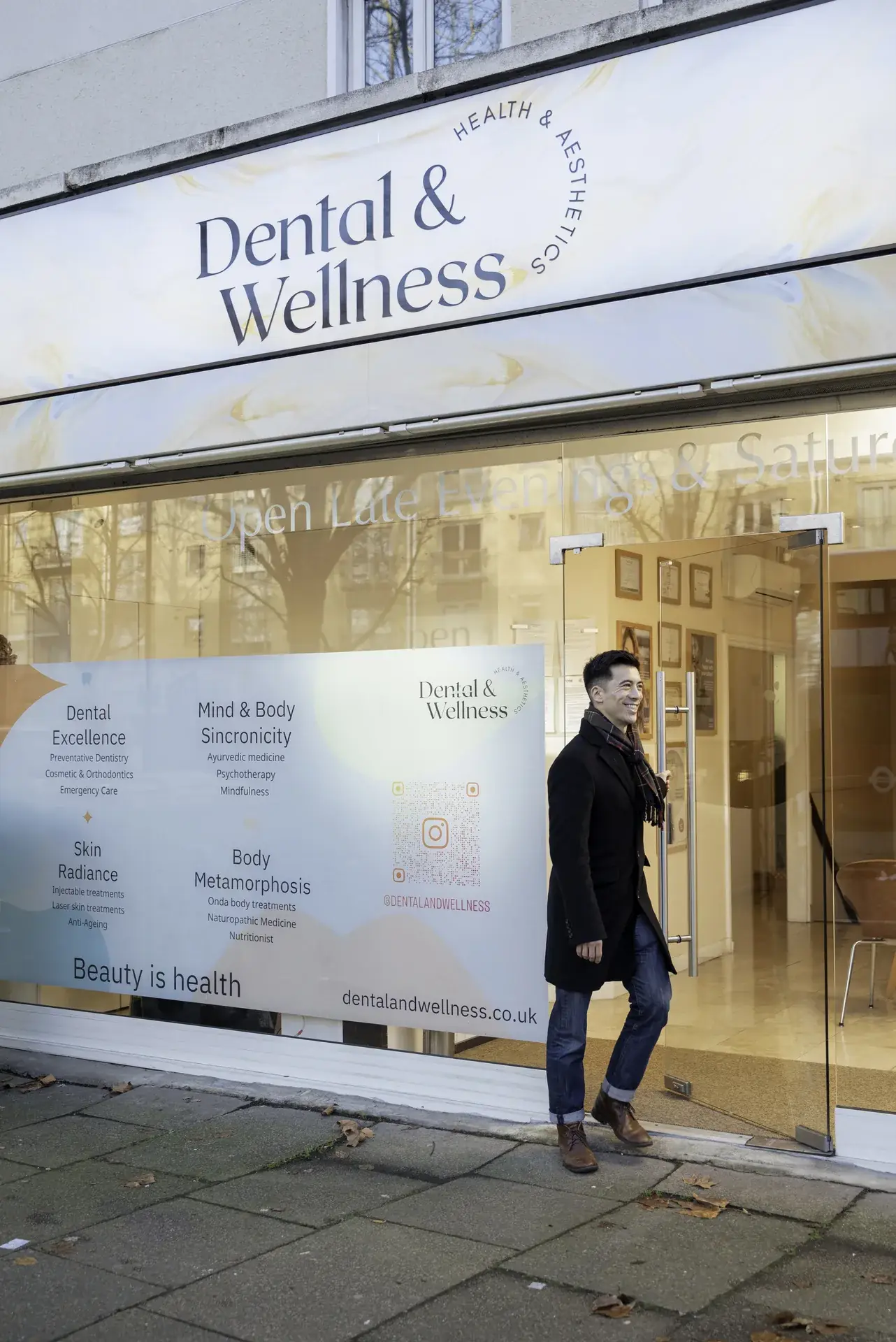 Private dentist vs NHS: shopfront of Dental & Wellness London on Essex Road, Islington