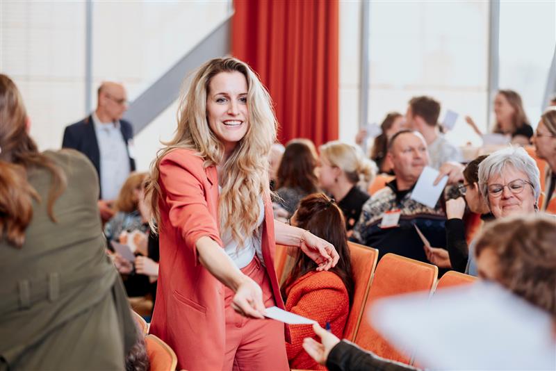 Zorgprofessionals tijdens bijeenkomst van Accuralis
