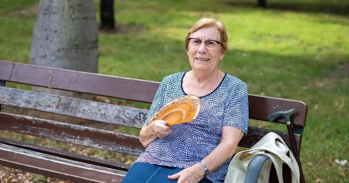 Golpe de calor en personas mayores: síntomas, prevención y protocolo de actuación