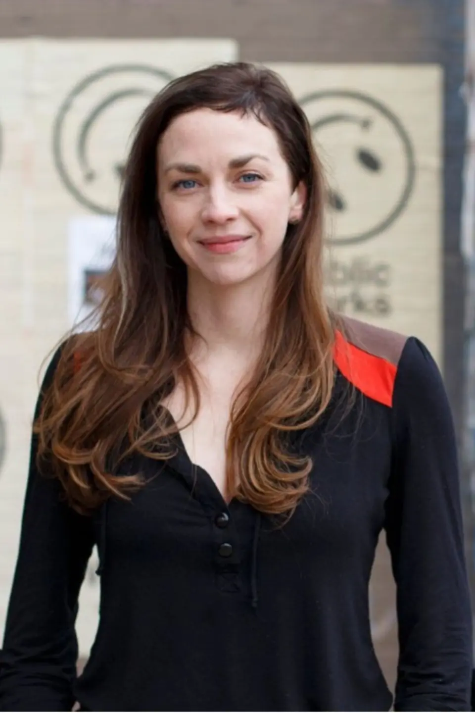 Karen Faith headshot