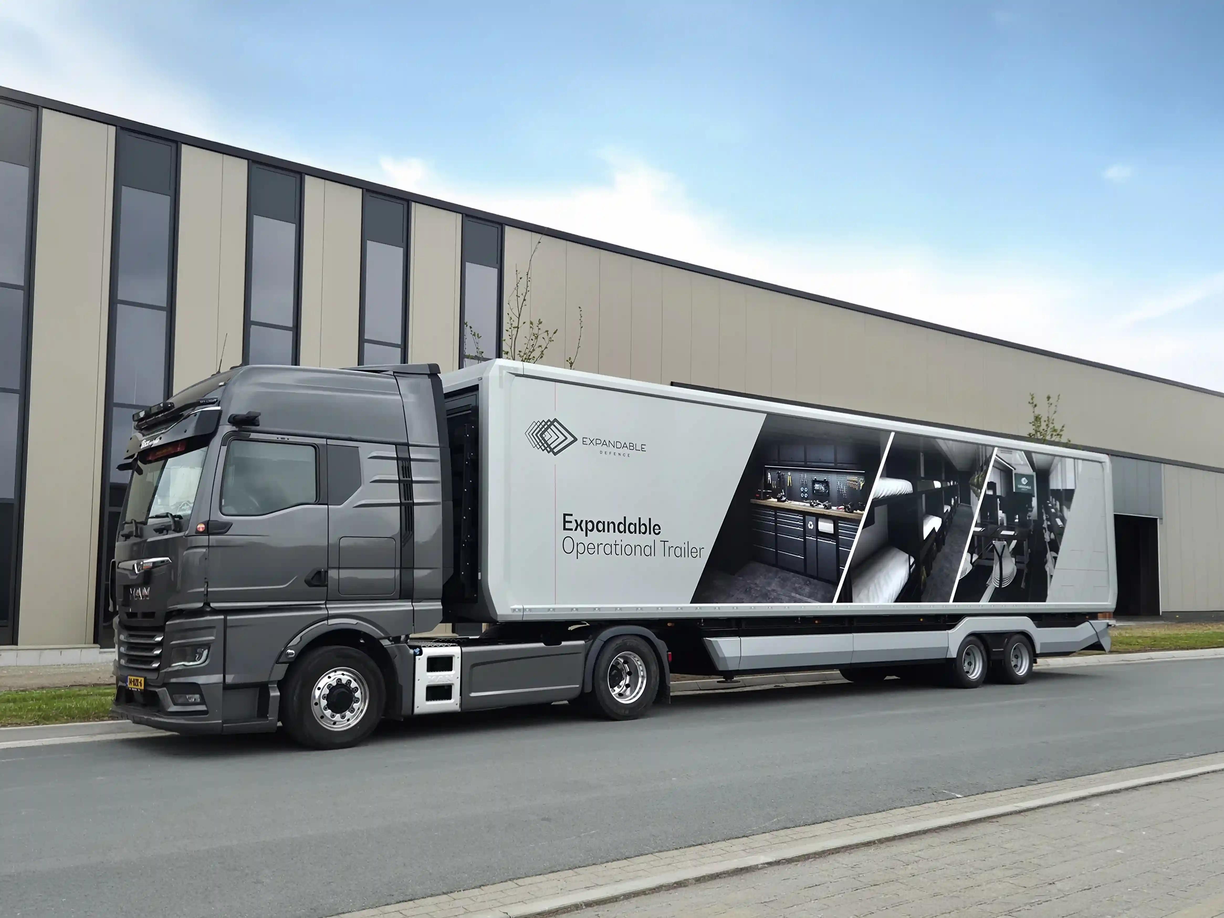 Expandable Defence modular trailer in grass environment in Eastern Europe