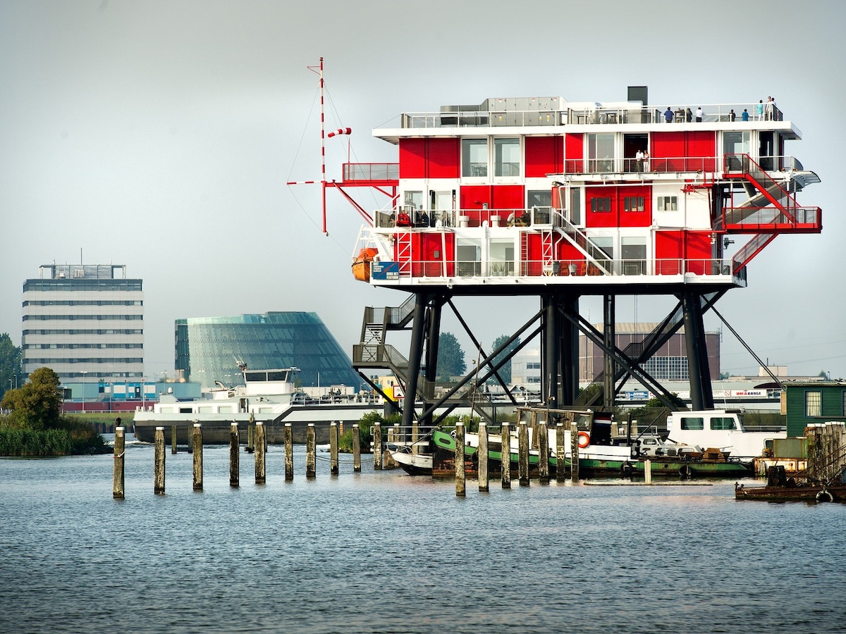 Voormalig zendplatform REM-eiland te koop gezet | Het Parool
