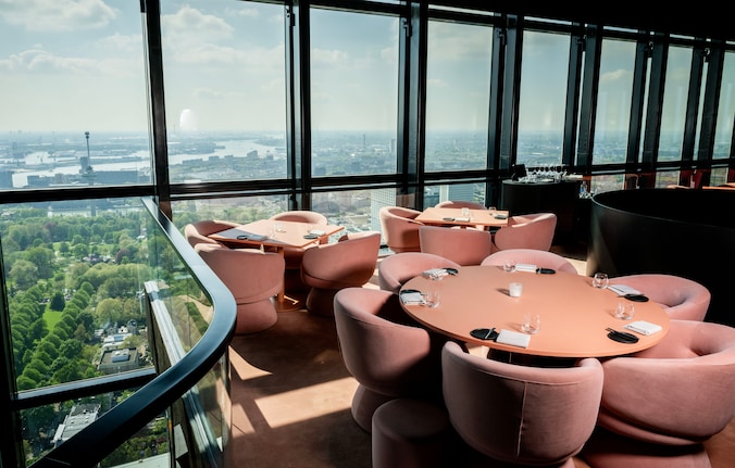 Hoogste restaurant van Nederland sluit tijdelijk de deuren vanwege waterschade | Regio | AD.nl