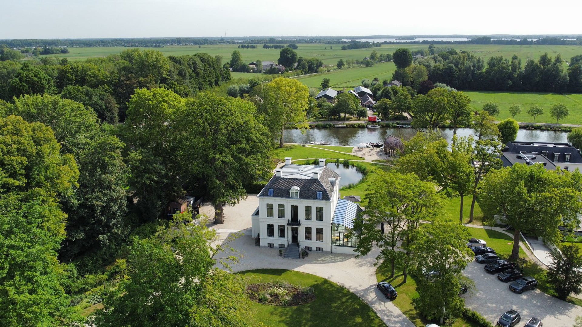 Hotel Services & Faciliteiten - Hotel Flora Batava Nieuwersluis