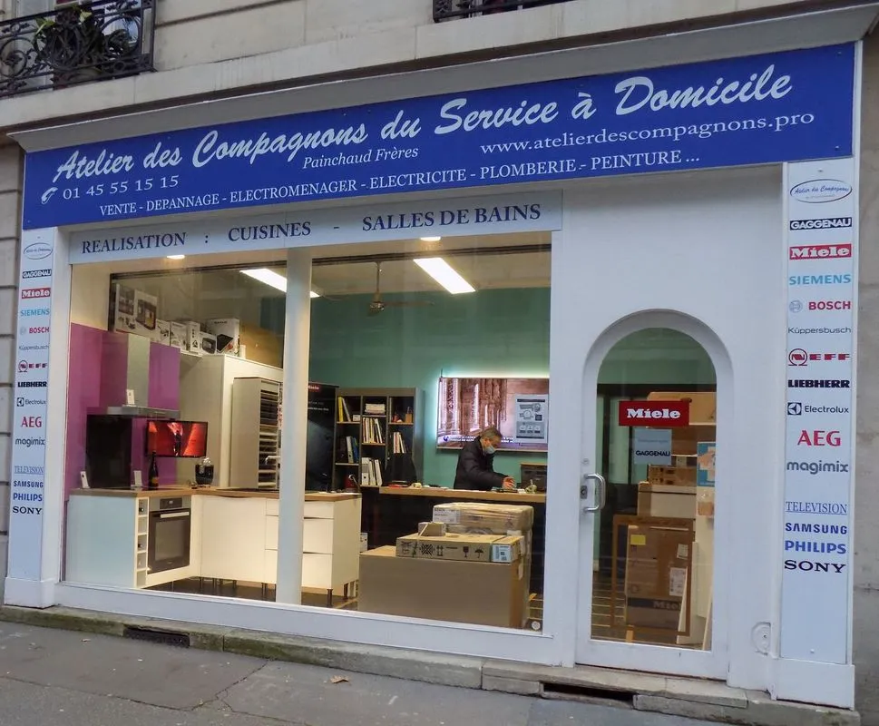 Facade de la boutique de l'Atelier des compagnons