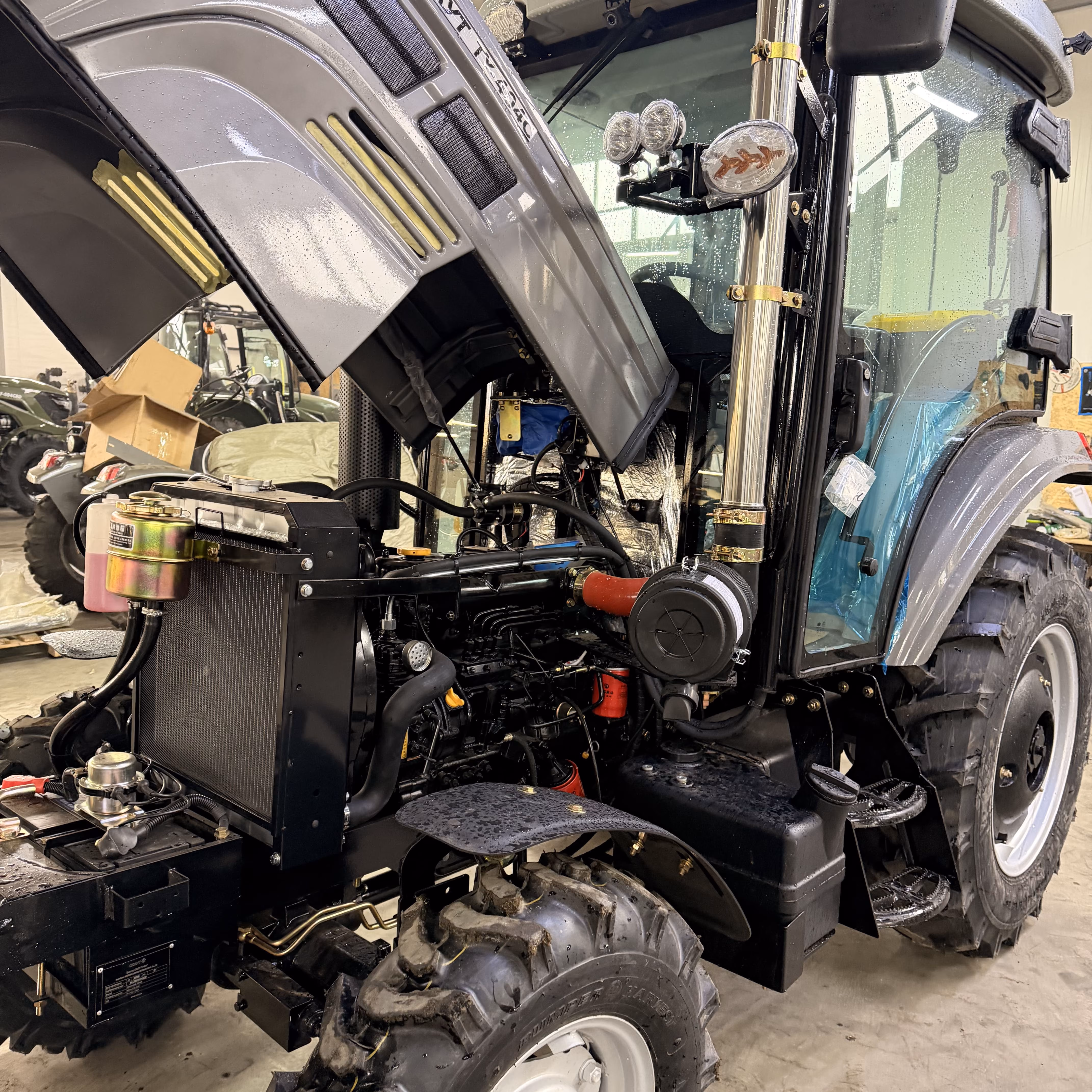Tractor engine