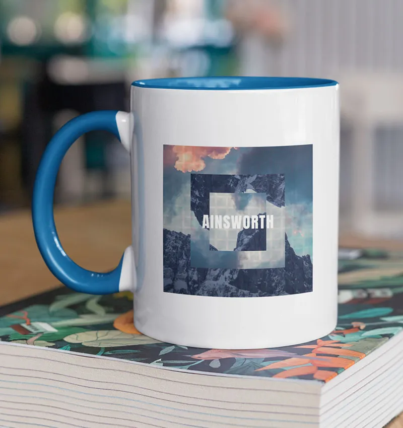 Zweifarbige Keramiktasse mit farbigem Innenraum und Draufsicht