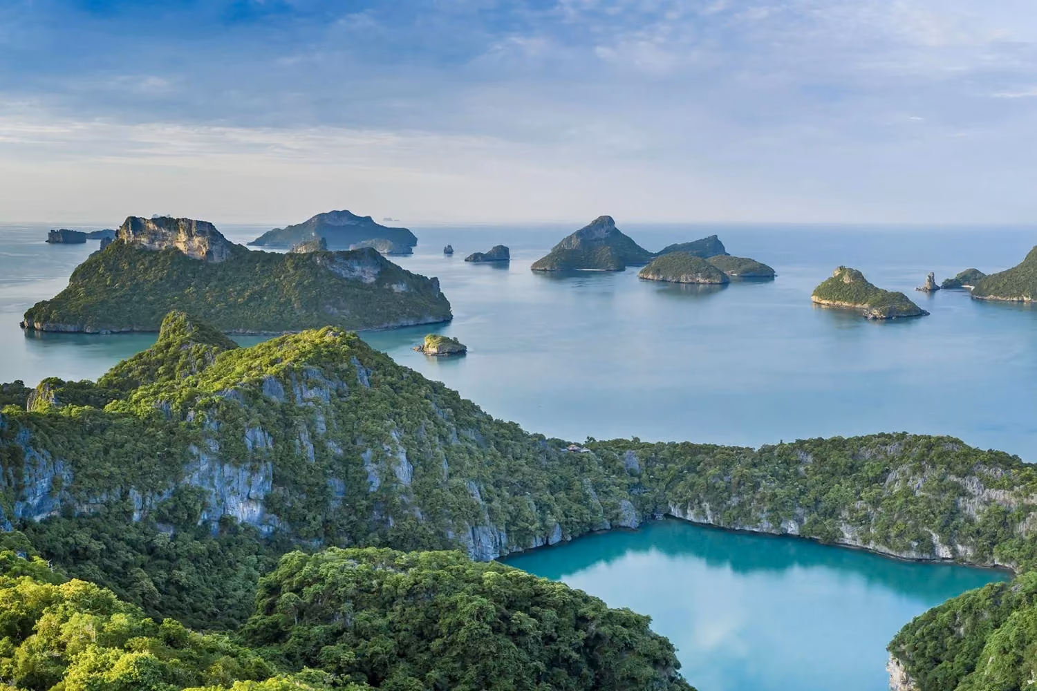 This is the Thumbnail for the Travel Guide: Thailand item