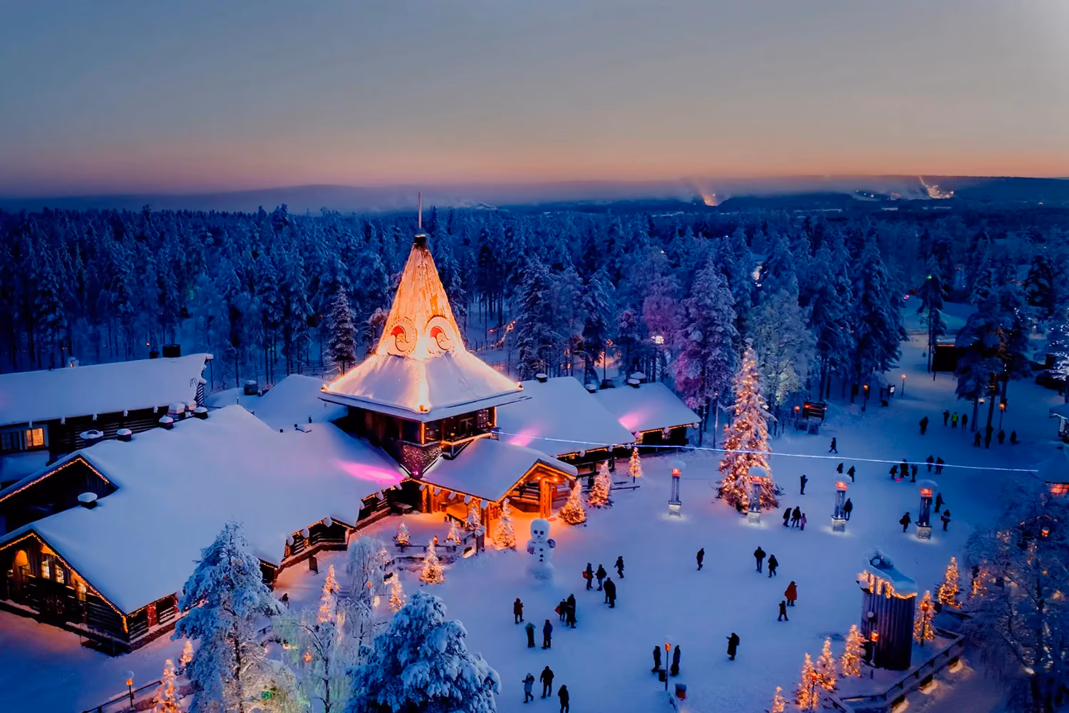 This is the Thumbnail for the Arctic Circle, Lapland: 5 Days - Christmas item