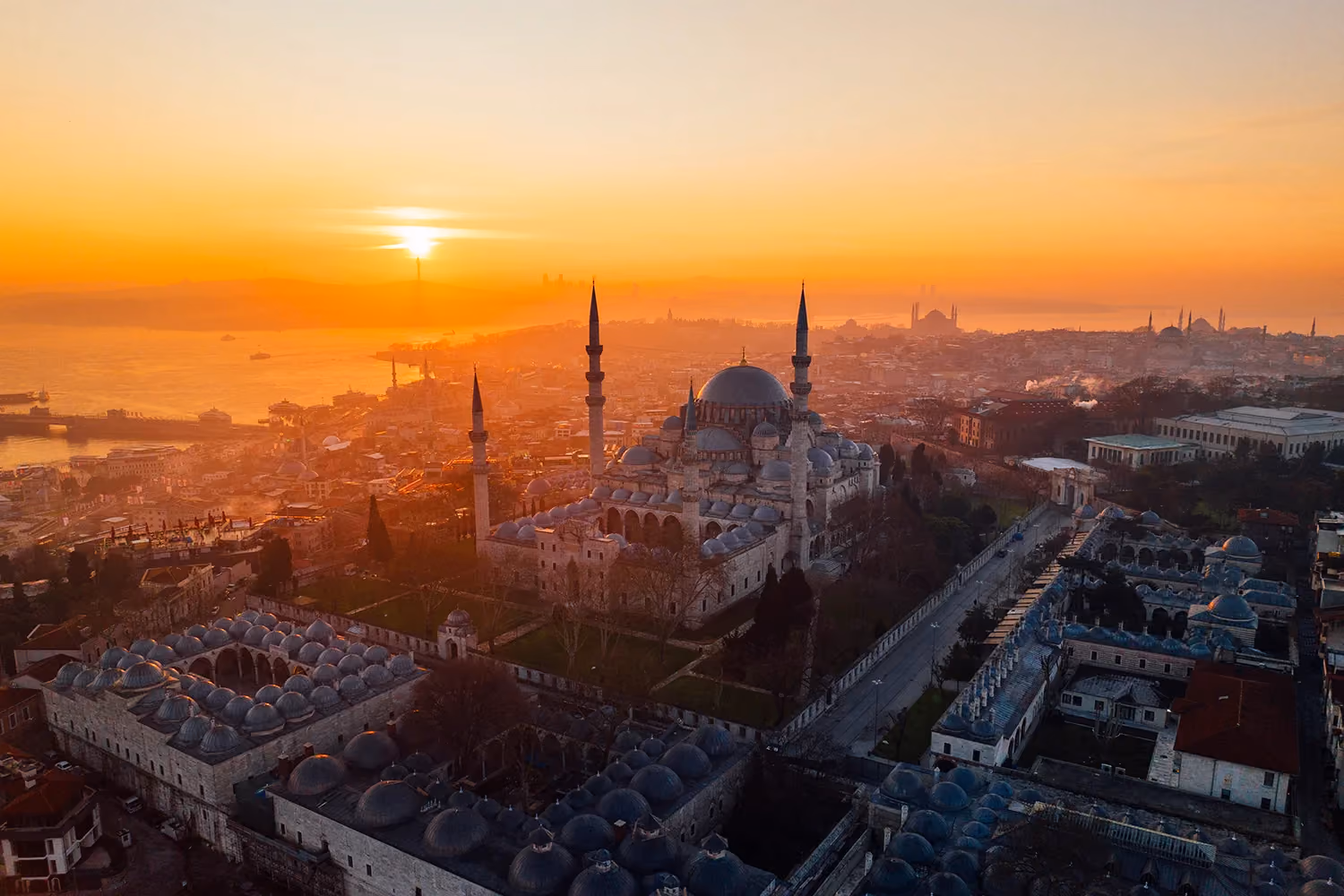 This is the Thumbnail for the Travel Guide: Istanbul item