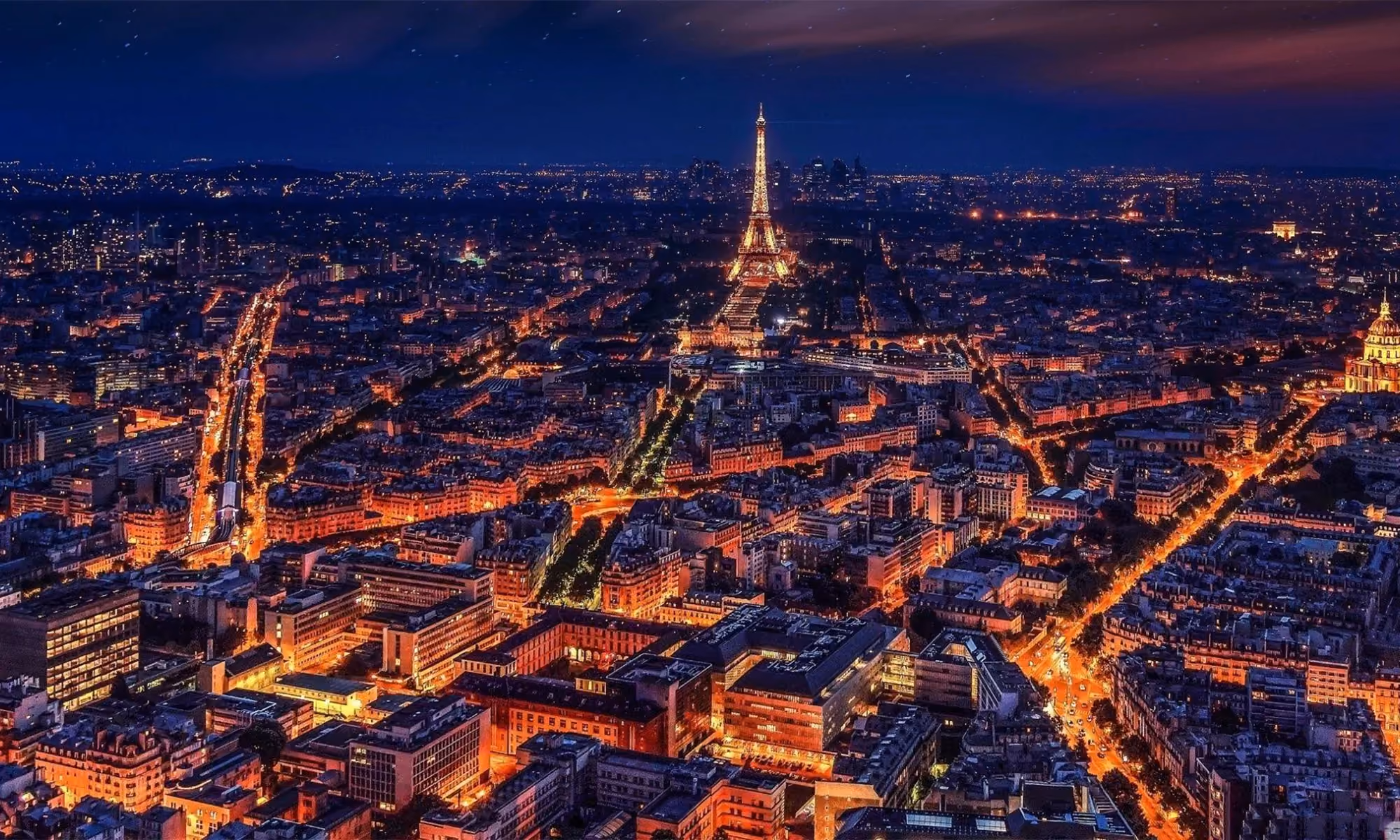 This is the Thumbnail for the Travel Guide: Paris item