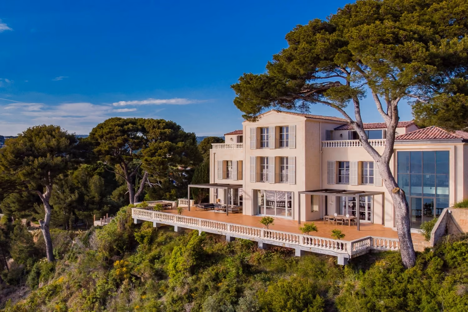 This is the Thumbnail for the Historic Luxury Villa in South France With Heated Pool, Beach Nearby, and Hot Tub item