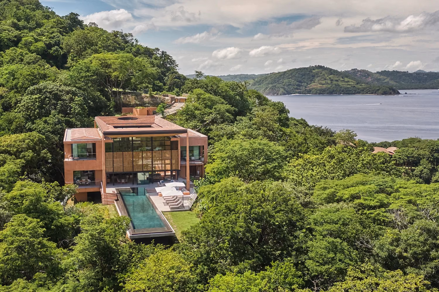 This is the Thumbnail for the Bayside Villa in Peninsula Papagayo with Large Pool, Gym, and Beach Club Access item
