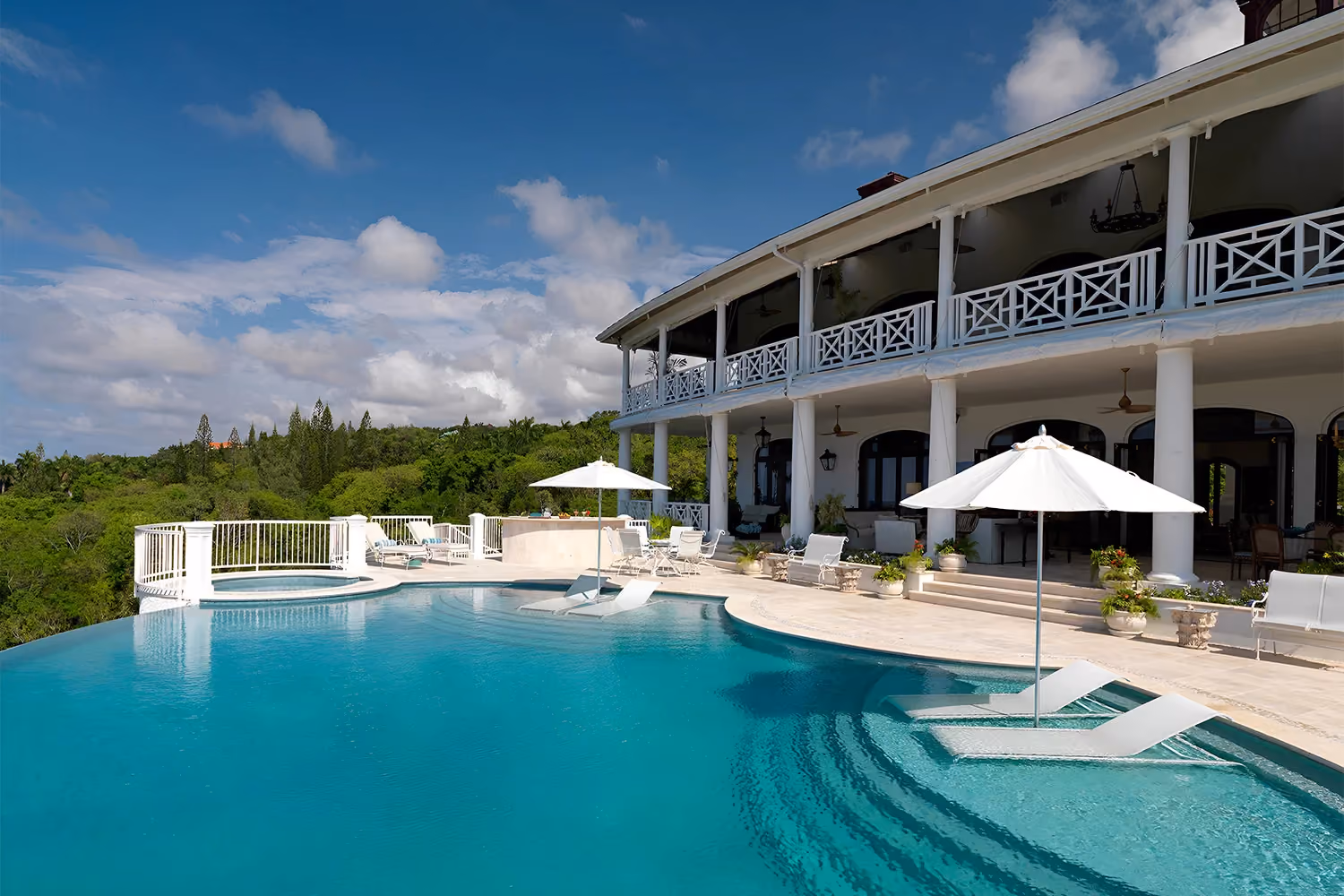 This is the Thumbnail for the Oceanfront Estate With Large Infinity Pool, Games room & Hot Tub  item