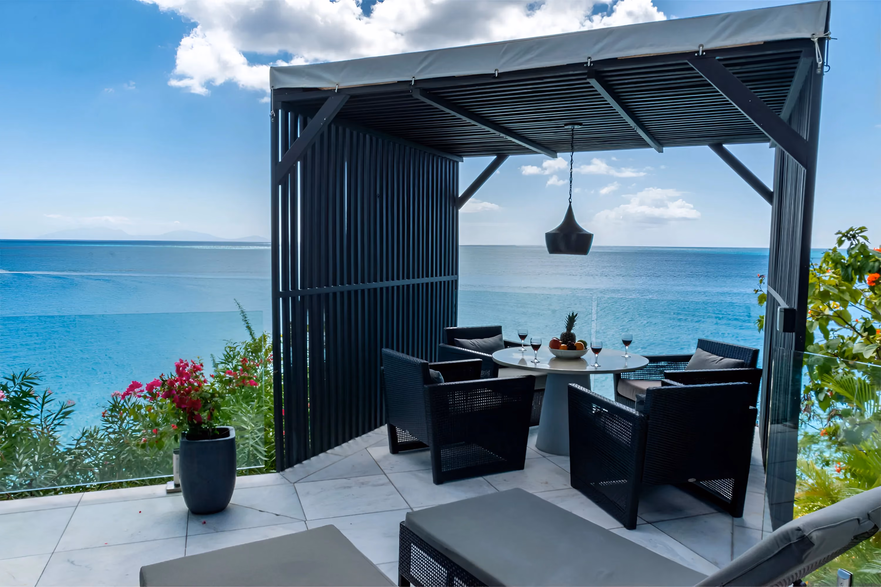 This is the Thumbnail for the Oceanfront Villa in Antigua With Infinity Pool, BBQ kitchen, & Direct Access to 2 Beaches item