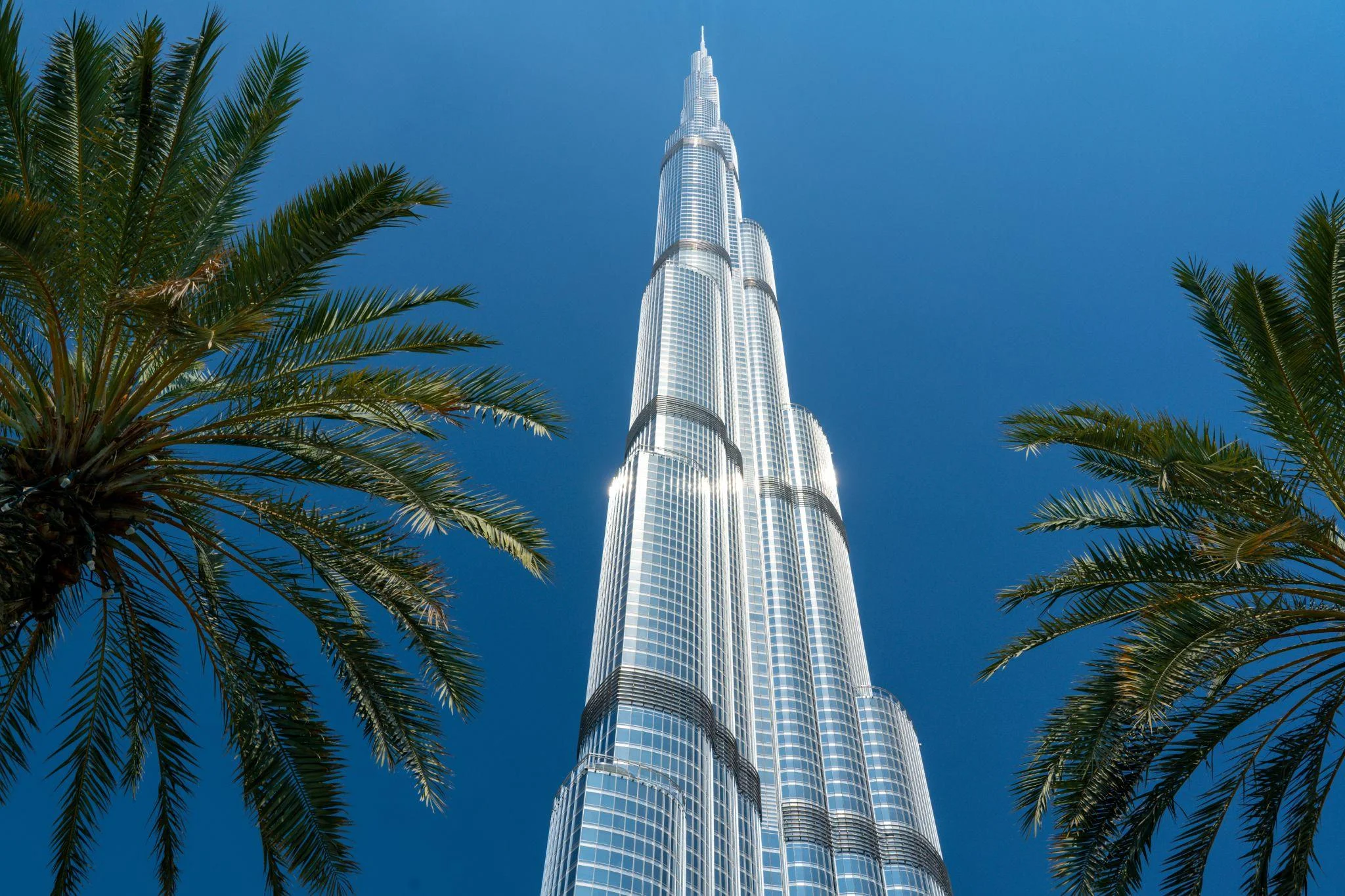 This is the Thumbnail for the *why* DUBAI IS *the* *next* big *luxury* TRAVEL DESTINATION item