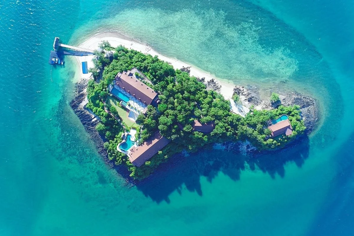 This is the Thumbnail for the *5* *of* *the* WORLD'S *top* *luxury* WELLNESS RESORTS item