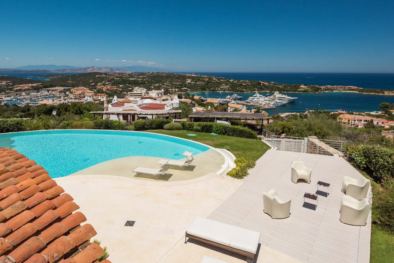 This is the Thumbnail for the Modern Luxury Villa in Sardinia with Infinity Pool, Jacuzzi, and Panoramic Sea Views item
