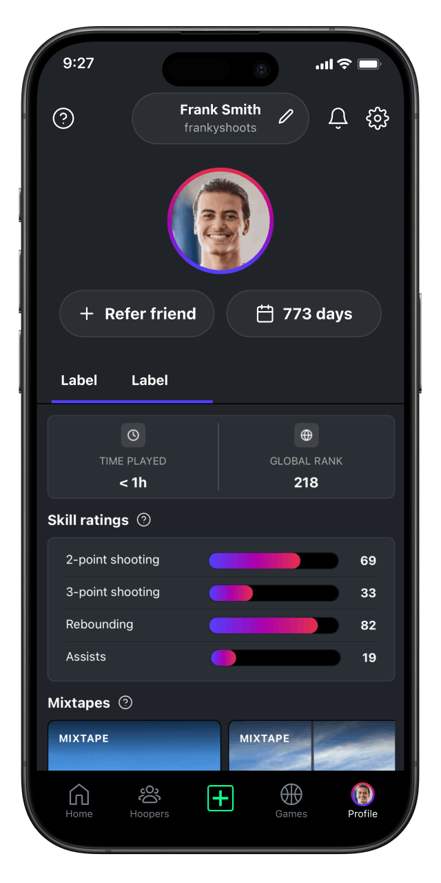 Mobile app screen showing basketball team roster