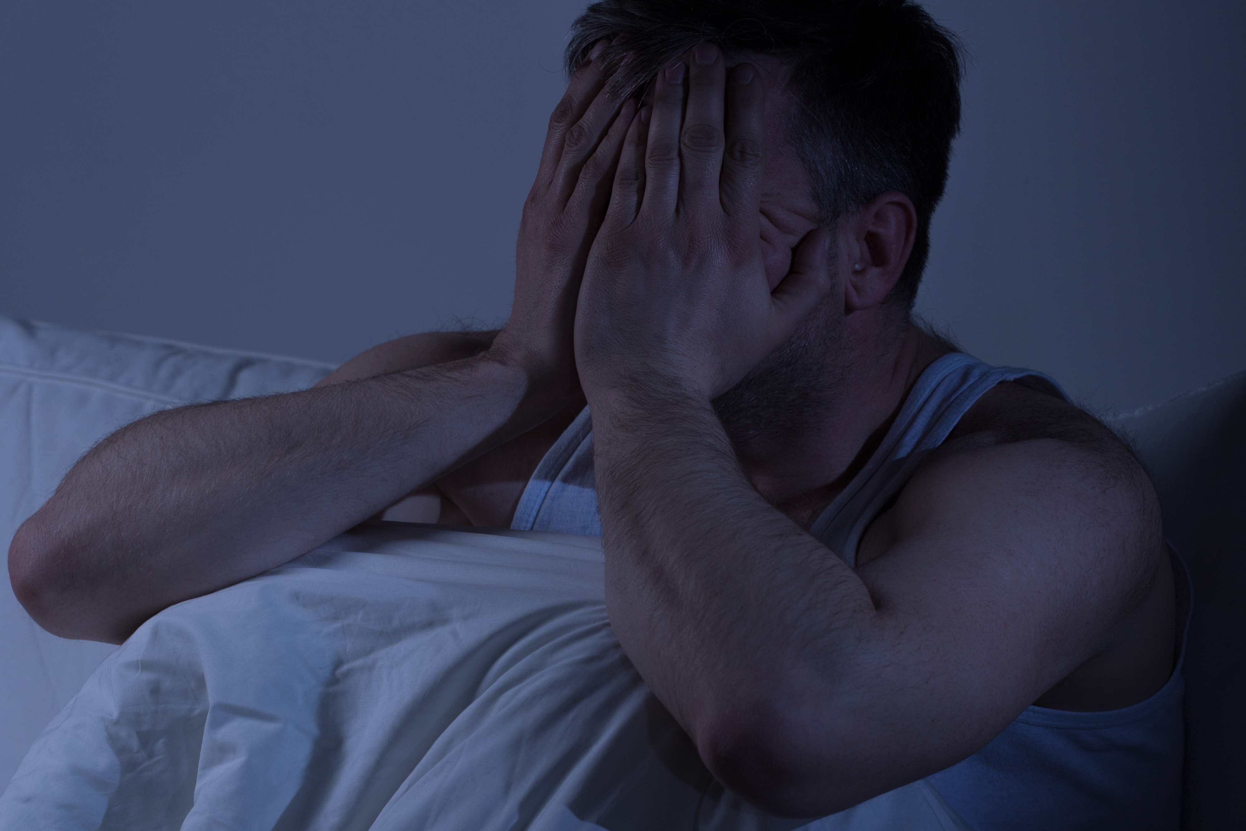 5 Daily Habits That Improve Your Sleep and Recovery