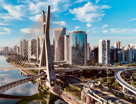 La Opinión: la licencia de CFI en Brasil cambia el juego
