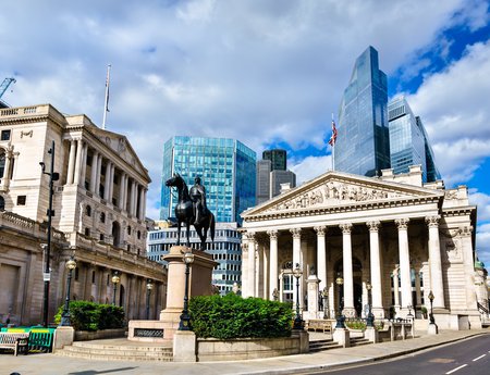 iForex IPO: el costo real del retraso para el broker