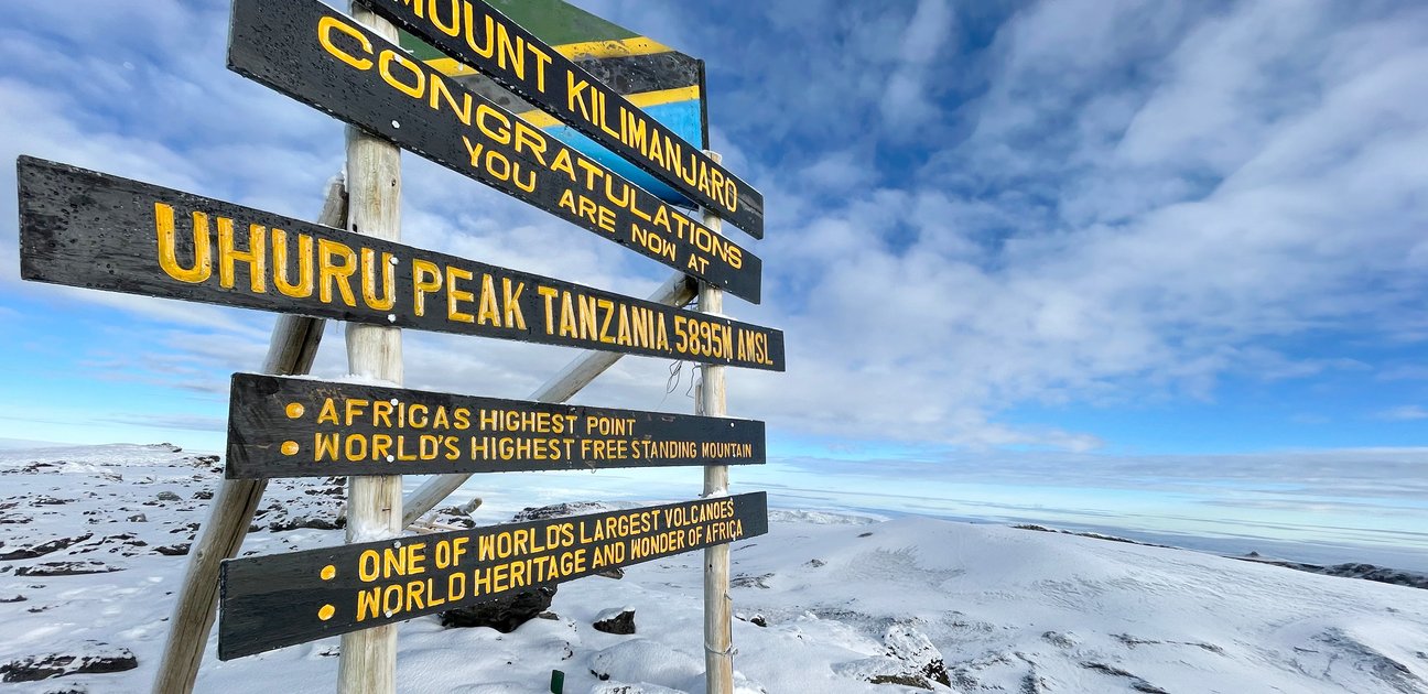 Exness y su Guinness World Record en el Kilimanjaro
