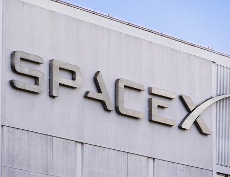 CMC Markets y Binance abren CFDs sobre SpaceX