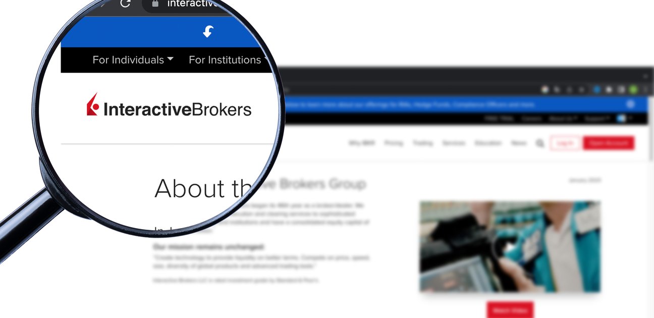 Interactive Brokers roza el billón en equity de clientes