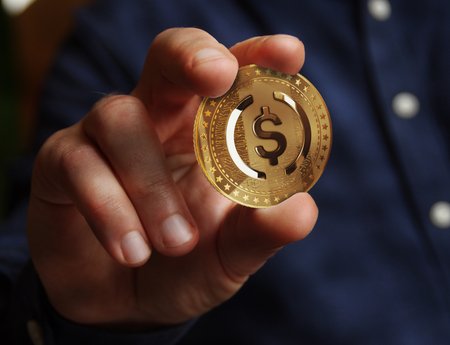 Circle cae en bolsa por la stablecoin Open USD