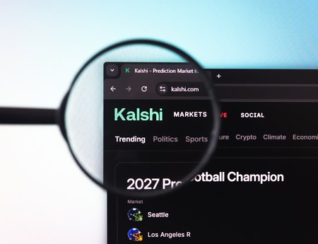 Kalshi pide a la CFTC listar futuros perpetuos de oro