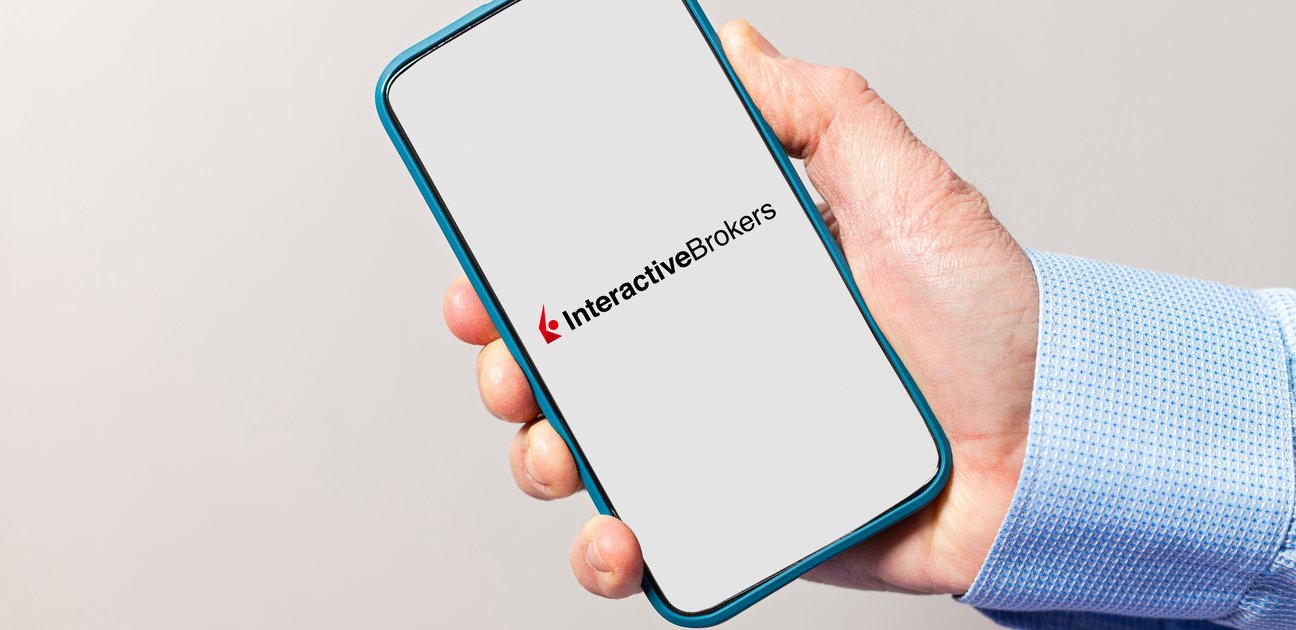 Interactive Brokers suma futuros de B3 y excluye a Brasil