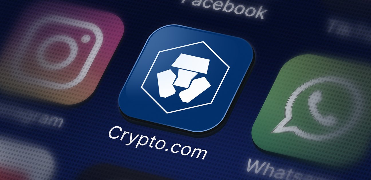Crypto.com lanza acciones tokenizadas con acceso 24/7