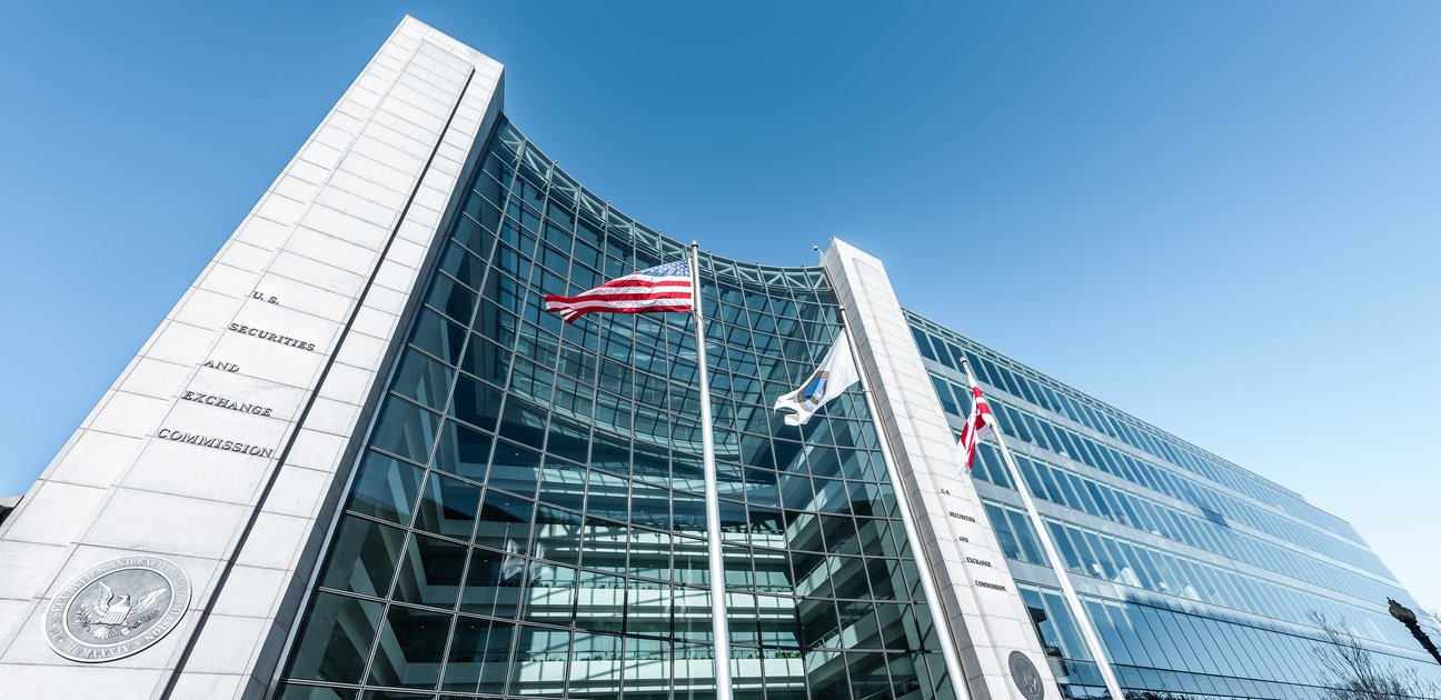 Regulación cripto de la SEC busca repatriar emisiones