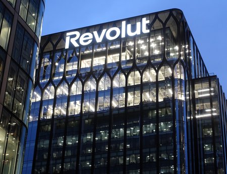 Revolut entregó datos KYC a un pedido oficial falso