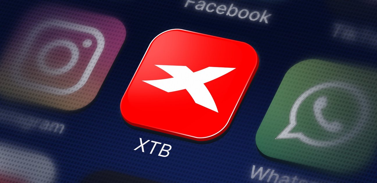 XTB suma gestión de carteras y cripto, pero vive de los CFD