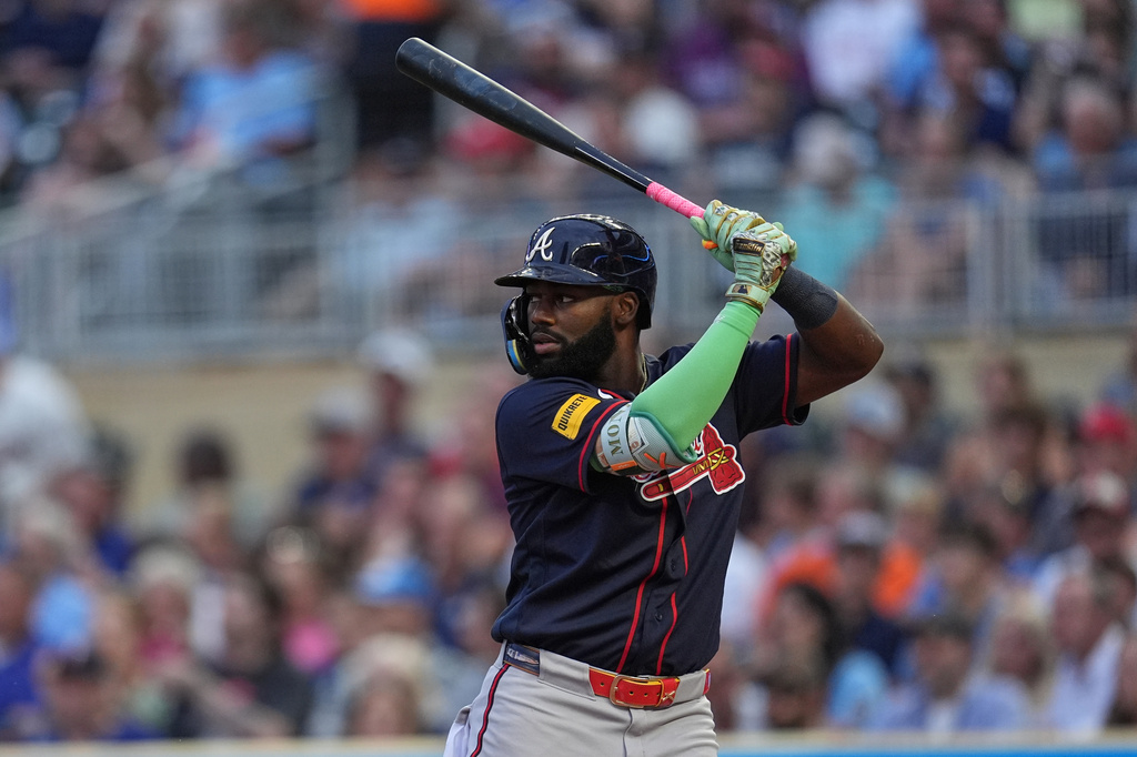 Braves OF Michael Harris II bats during the first inning against the Twins.