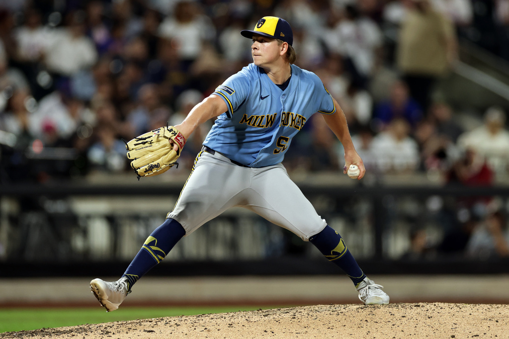 Milwaukee Brewers SP Kyle Harrison delivers a pitch during an MLB game against the New York Mets.