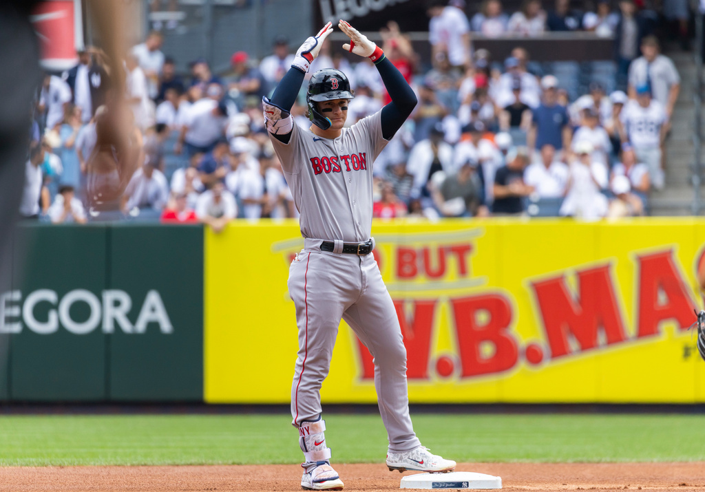Boston Red Sox LF Roman Anthony celebrates a double against the New York Yankees.
