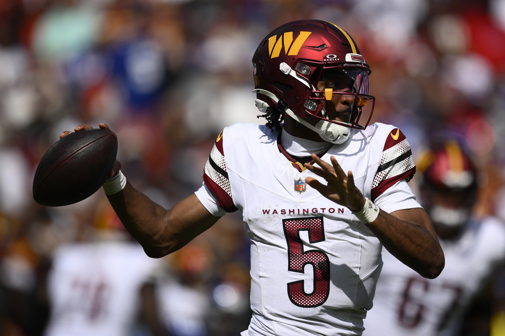 Washington Commanders QB Jayden Daniels during an NFL game vs. the New York Giants.