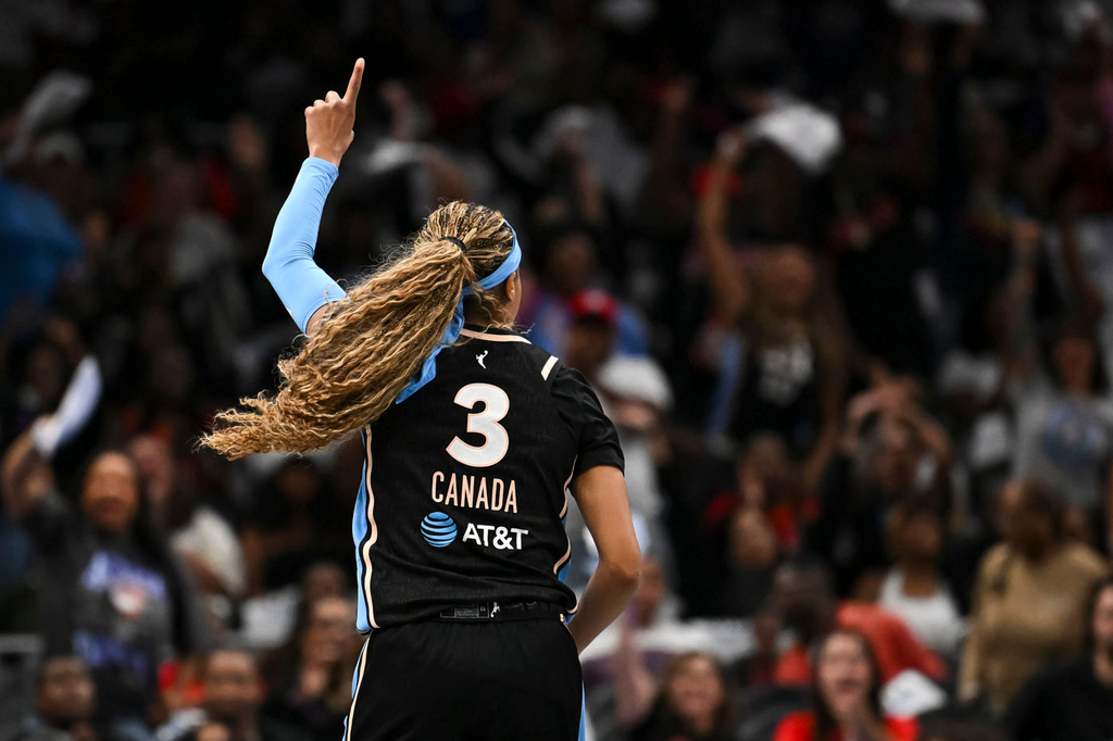 Atlanta Dream G Jordin Canada during a WNBA Playoff game vs. the New York Liberty.