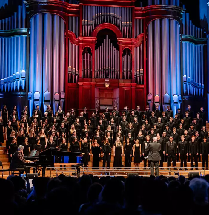 Auckland Youth Choir at Auckland Museum