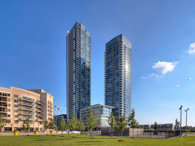 Parkside Village - The Grand Residences
