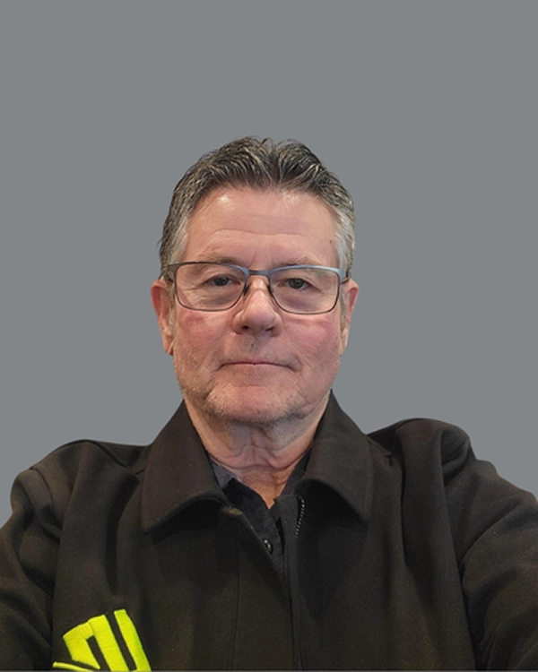 Steve McCartha Operations Manager at Supreme Construction in Tulare California.