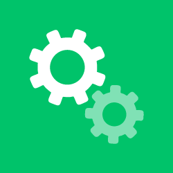 Zwei Zahnräder, ein großes weißes und ein kleineres grünes auf grünem Hintergrund.