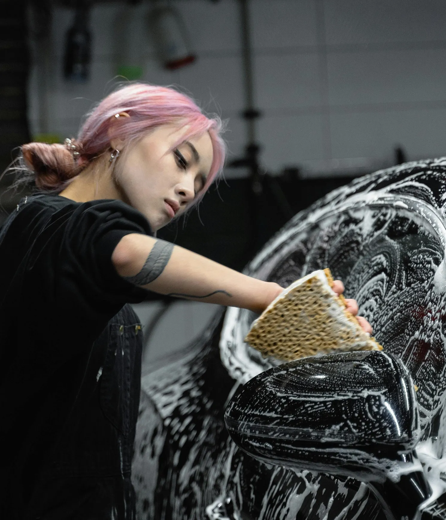 service-one-service-image-two