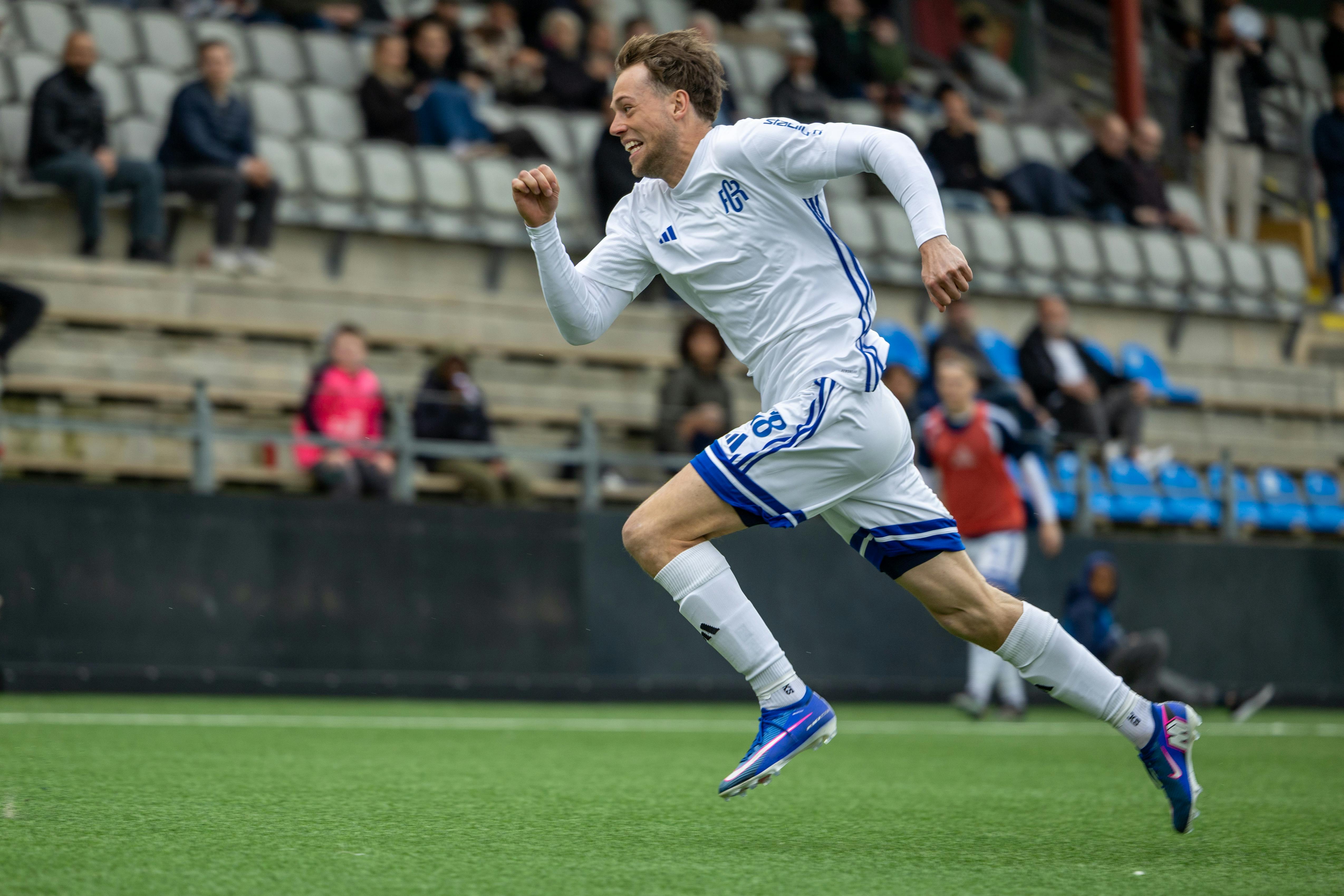 Mattias Andersson mot Ariana