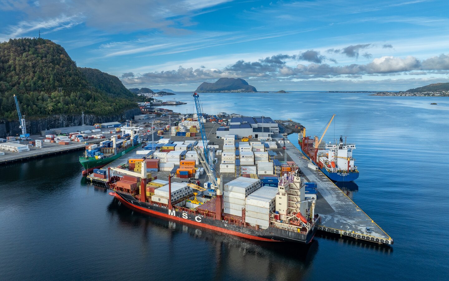 Dronebilde av Tyrholm & Farstads terminal på Flatholmen. Foto: Øyvind Kåre Sunde