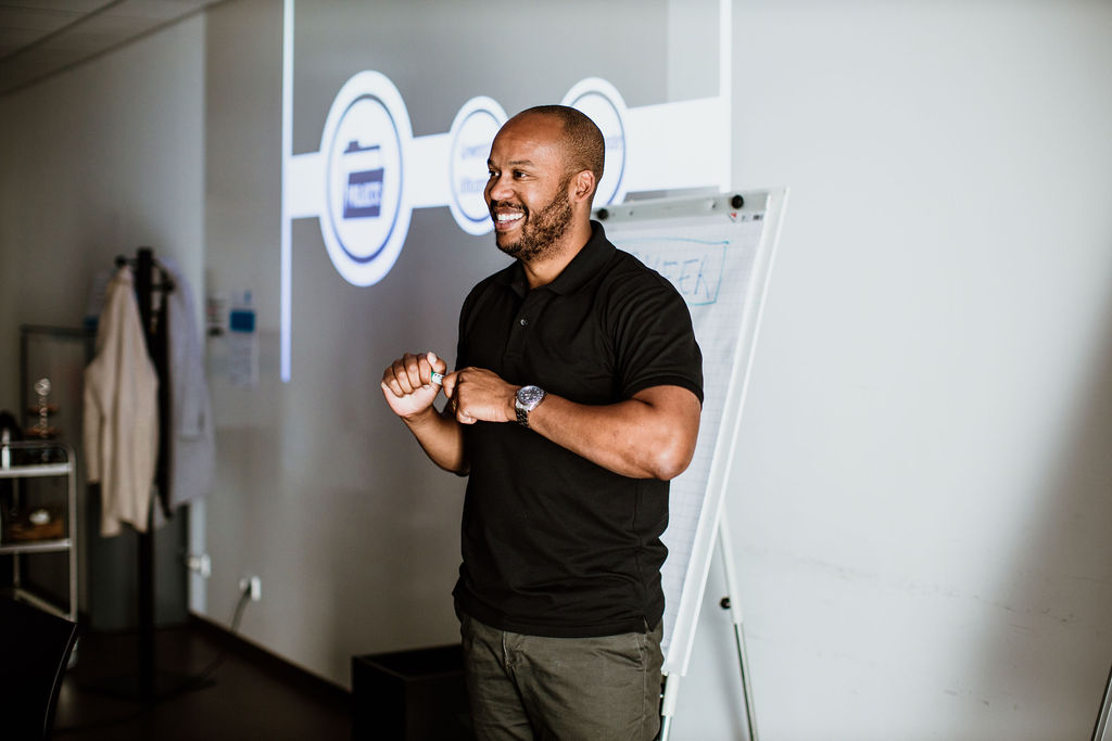 Think on Your Feet® training — deelnemers oefenen gestructureerd communiceren
